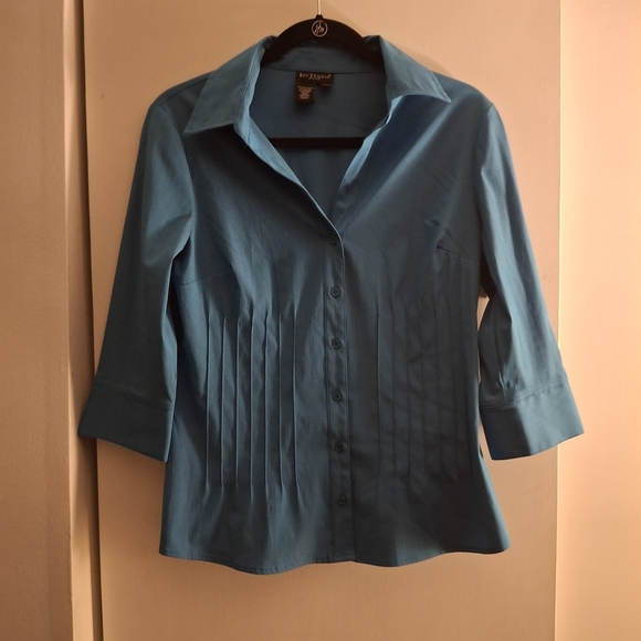 Bay Studio Women's Blue Pleated 3/4 Sleeve Button Down Shirt - Picture 1 of 8